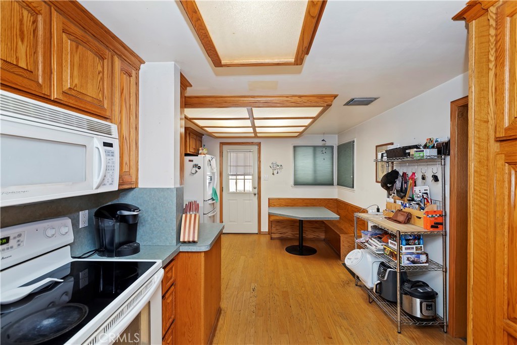 3475 Gilberto Avenue