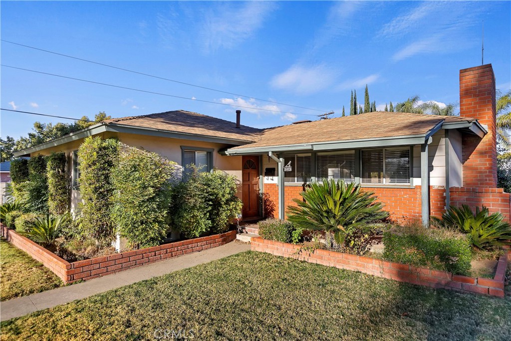 3475 Gilberto Avenue