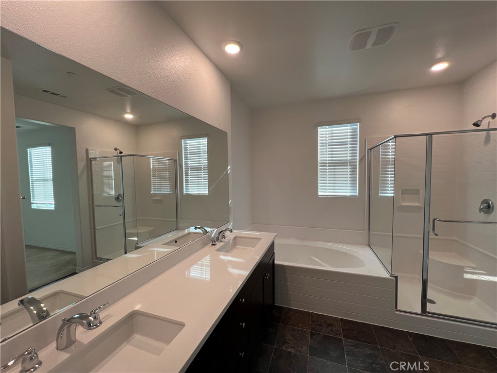 16502 Casa Grande Avenue 601