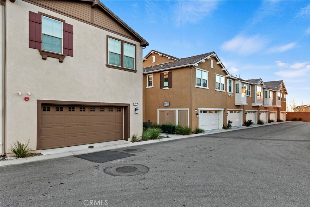 16502 Casa Grande Avenue 601