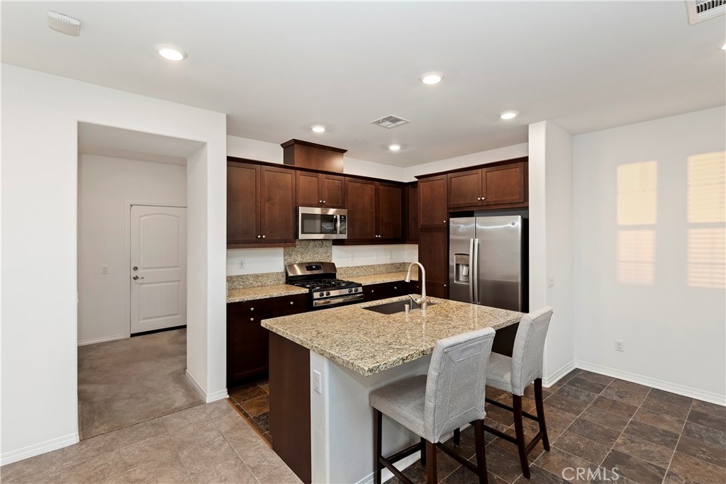 16502 Casa Grande Avenue 601