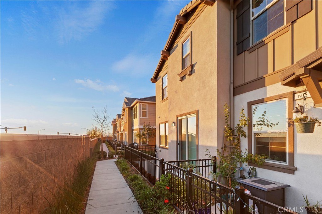 16502 Casa Grande Avenue 601