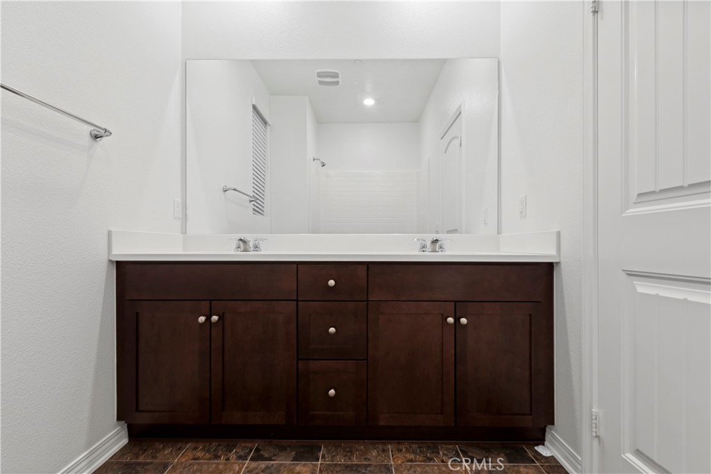 16502 Casa Grande Avenue 601