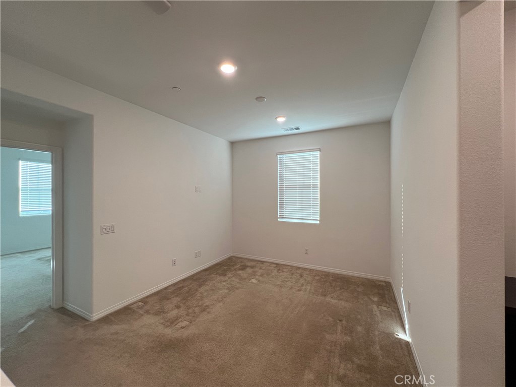 16502 Casa Grande Avenue 601