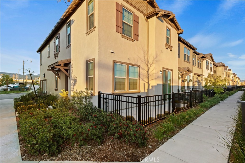 16502 Casa Grande Avenue 601