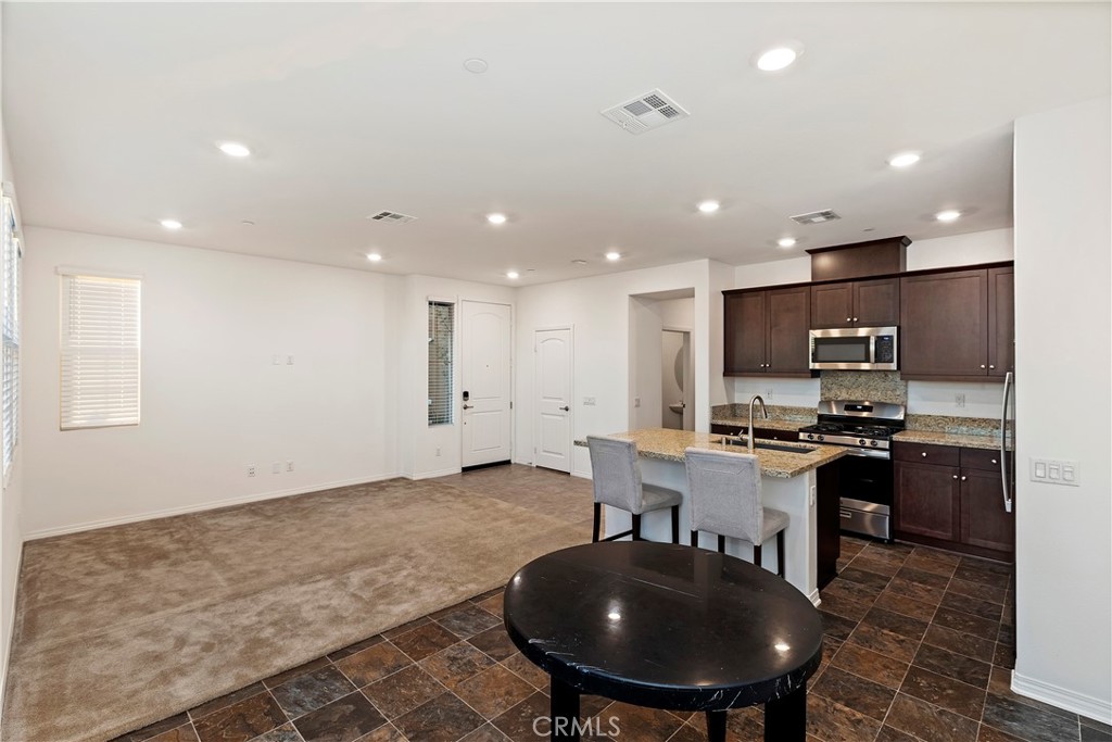 16502 Casa Grande Avenue 601