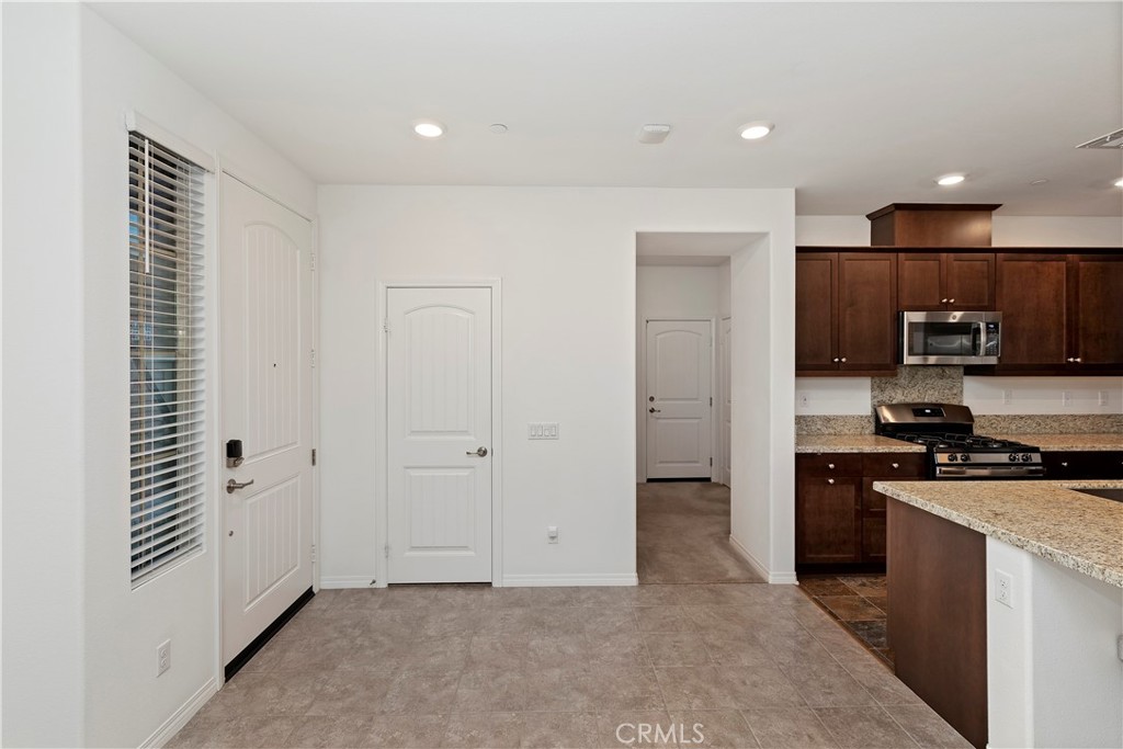 16502 Casa Grande Avenue 601