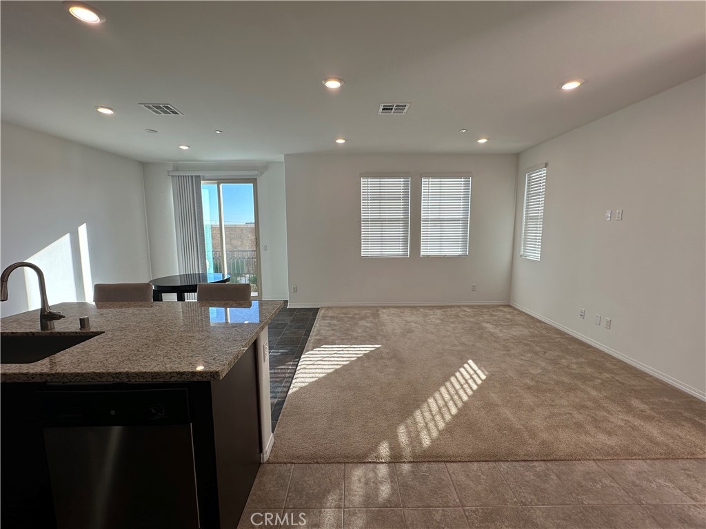 16502 Casa Grande Avenue 601