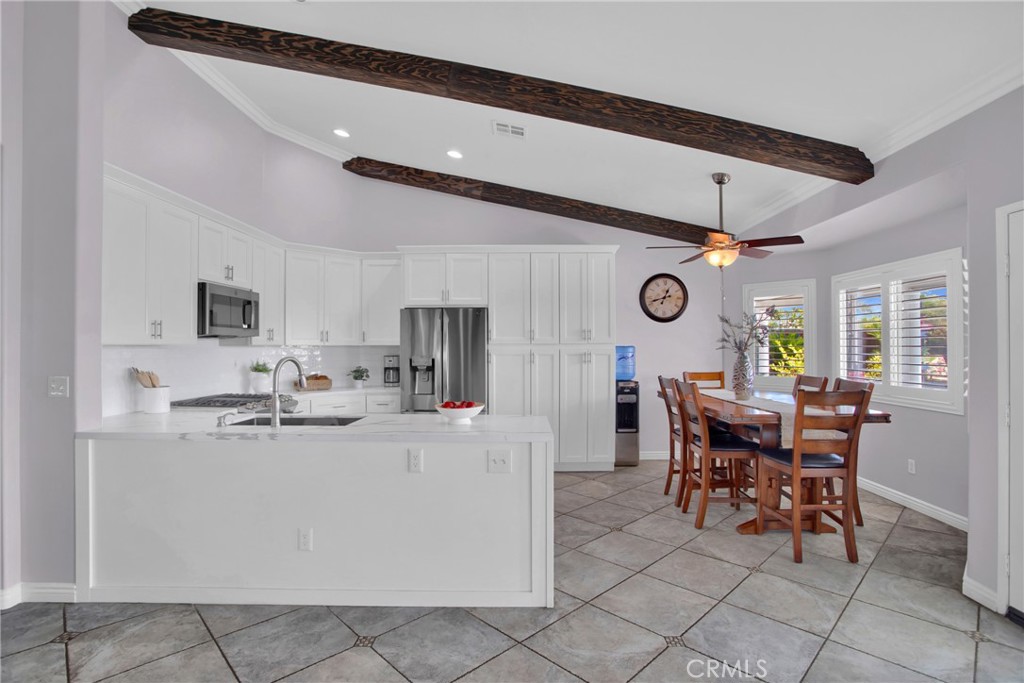 30413 Avenida Caylee