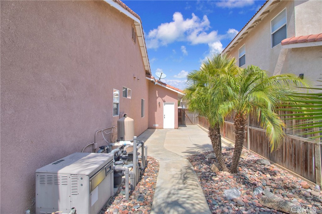 30413 Avenida Caylee