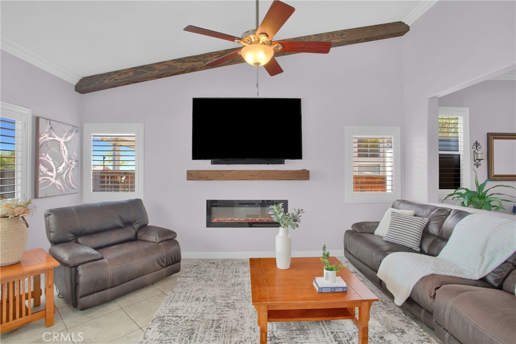 30413 Avenida Caylee