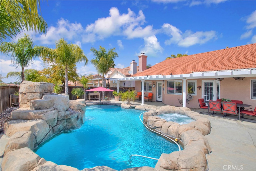 30413 Avenida Caylee