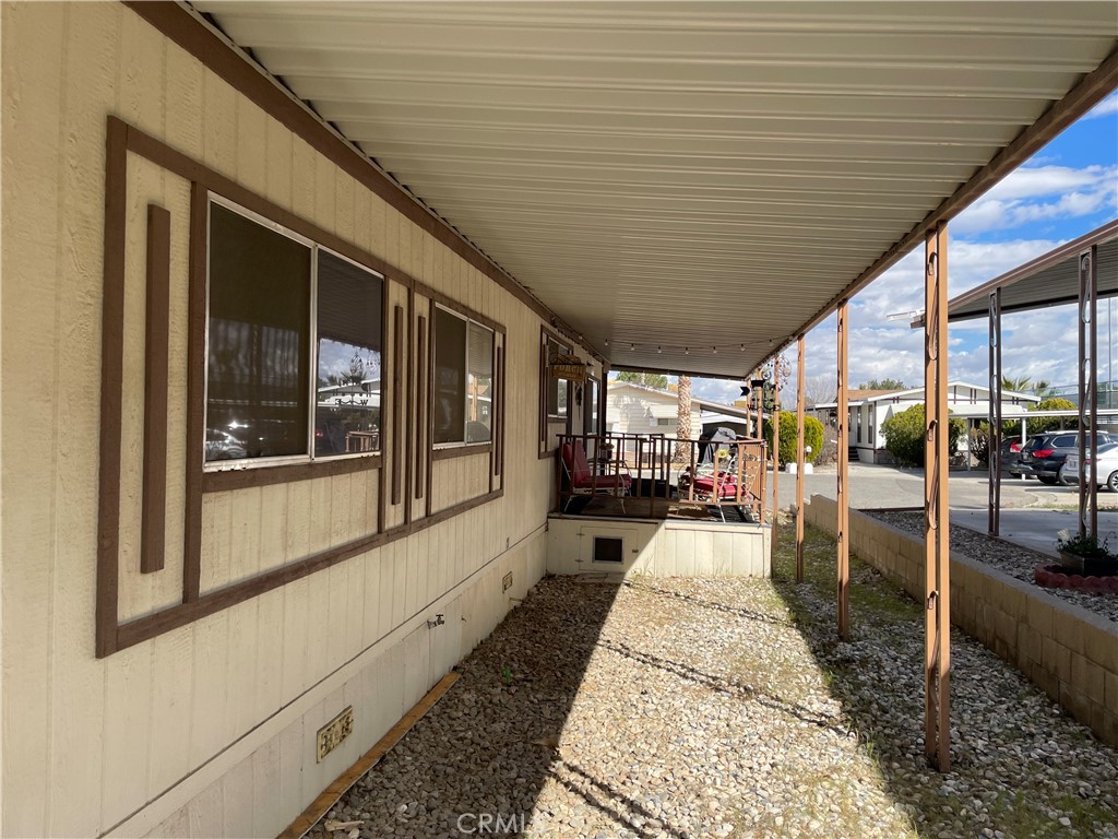 15252 Seneca Road 373