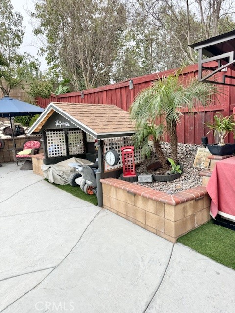 18883 Chatfield Drive