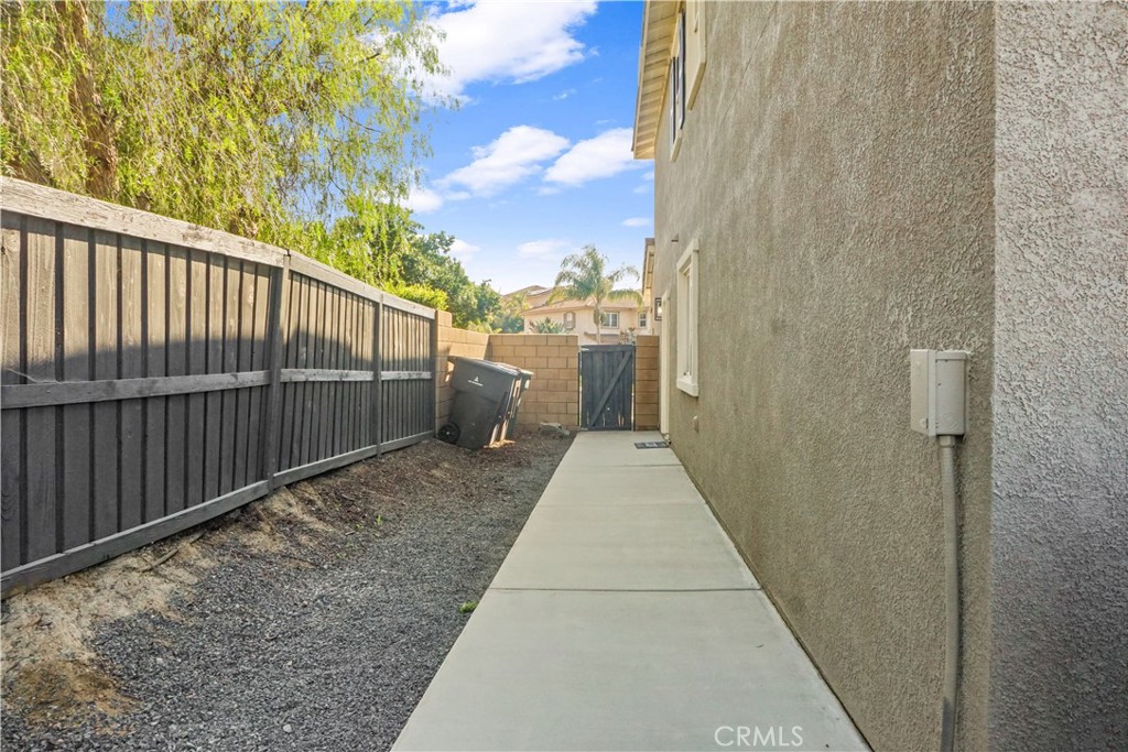 18446 Blue Sky Street