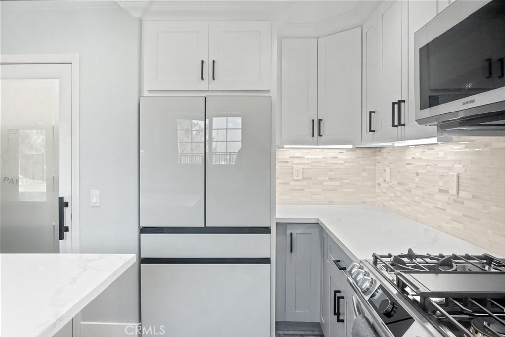 18446 Blue Sky Street