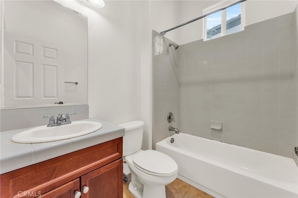 16749 Crescent Glen Court