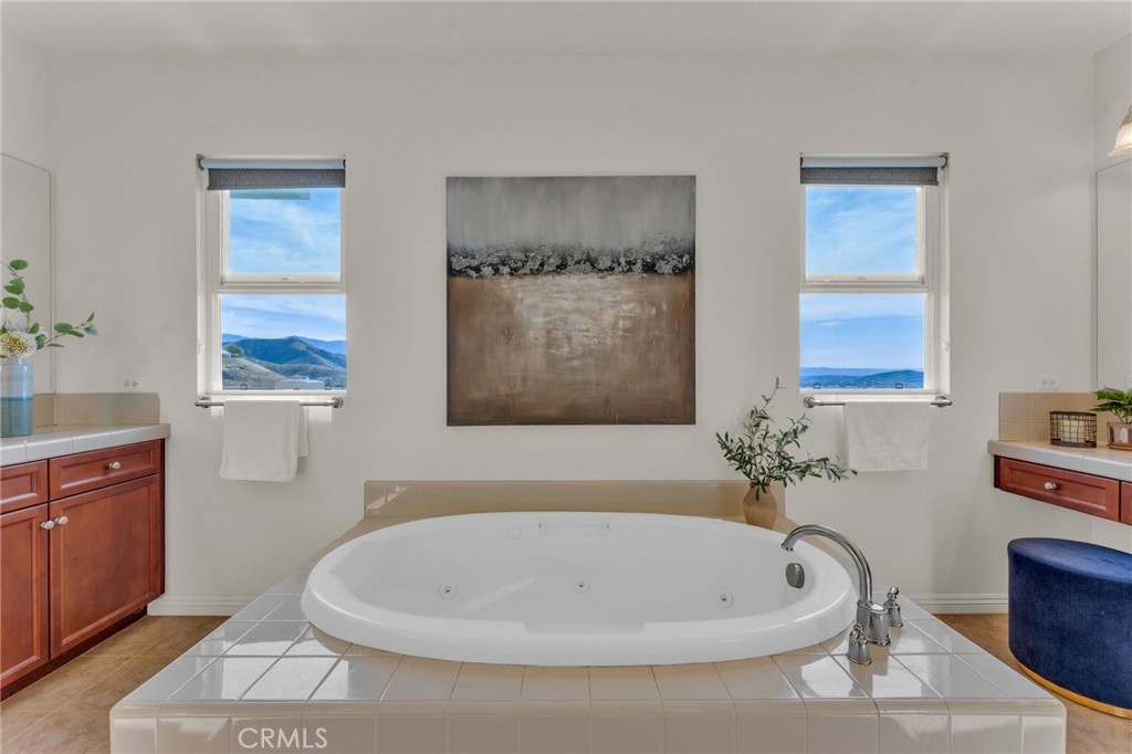 16749 Crescent Glen Court