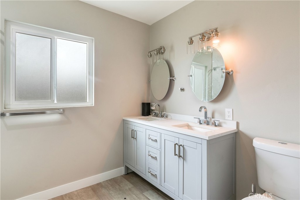 2300 S Stimson Avenue