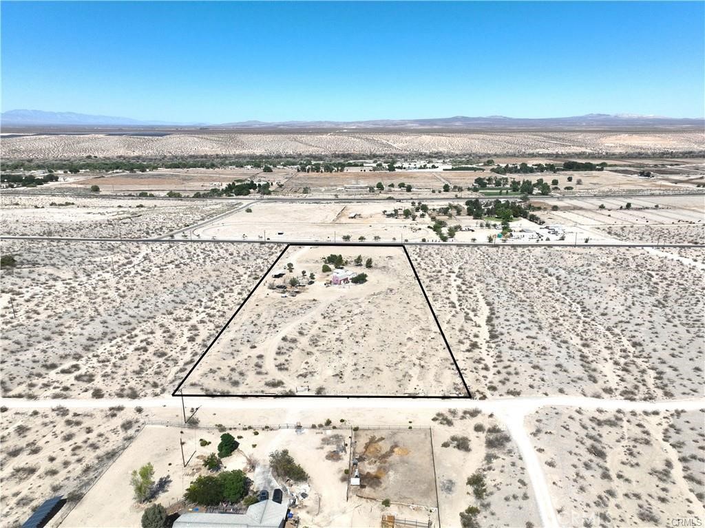 22175 National Trails