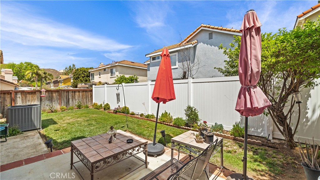 2215 Arabian Way