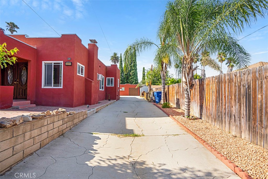 11727 Hazeldell Drive