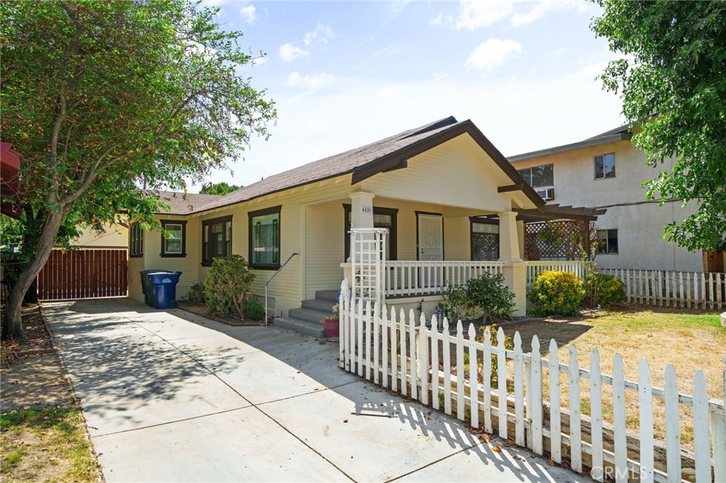 4426 University Avenue