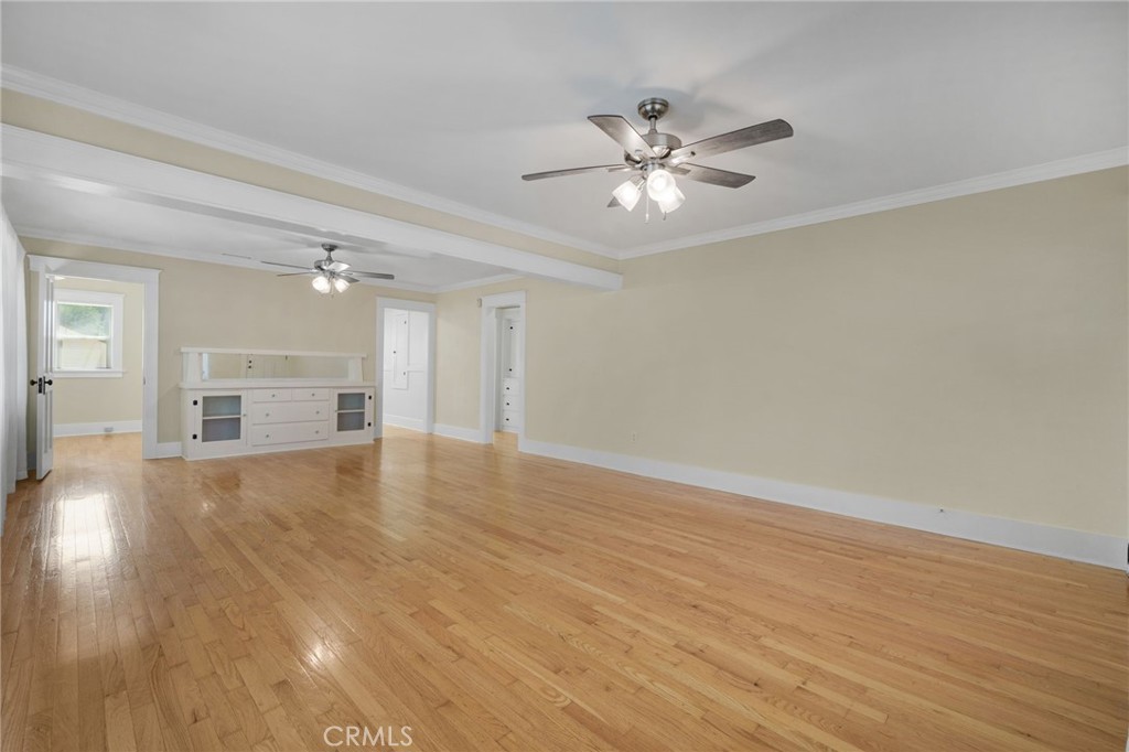 4426 University Avenue