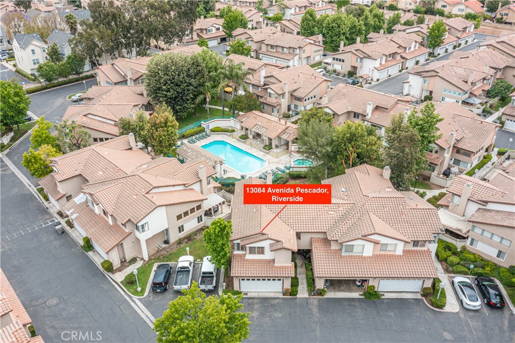 13084 Avenida Pescador