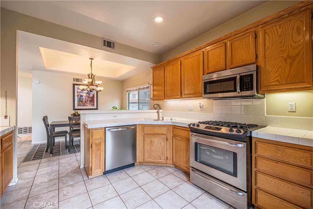 13084 Avenida Pescador