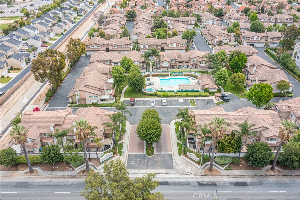 13084 Avenida Pescador