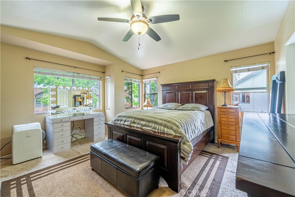 13084 Avenida Pescador