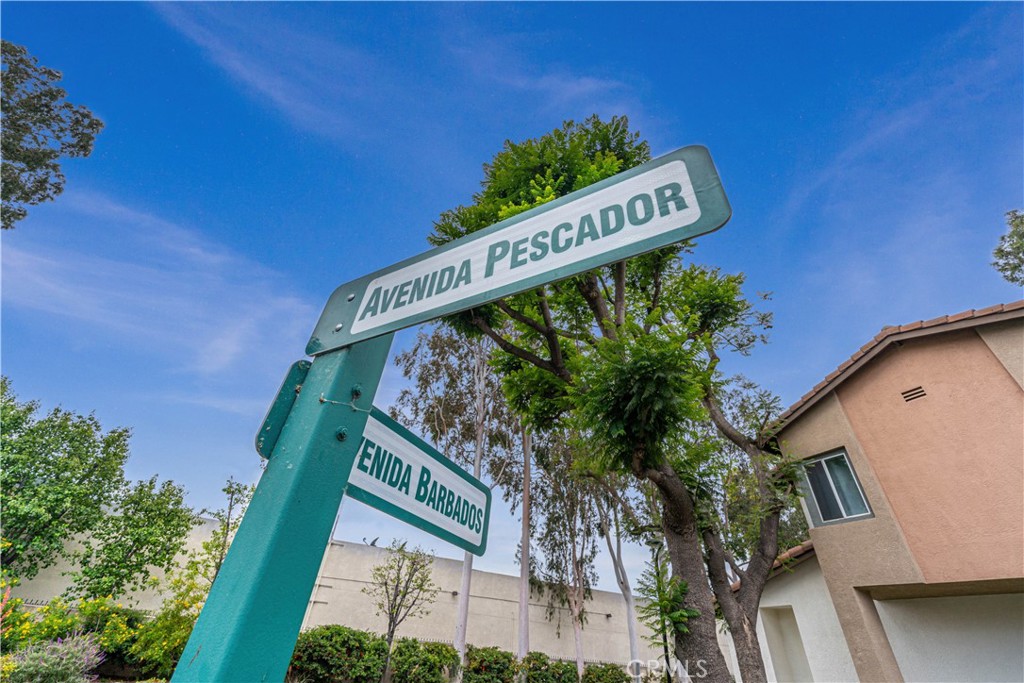 13084 Avenida Pescador