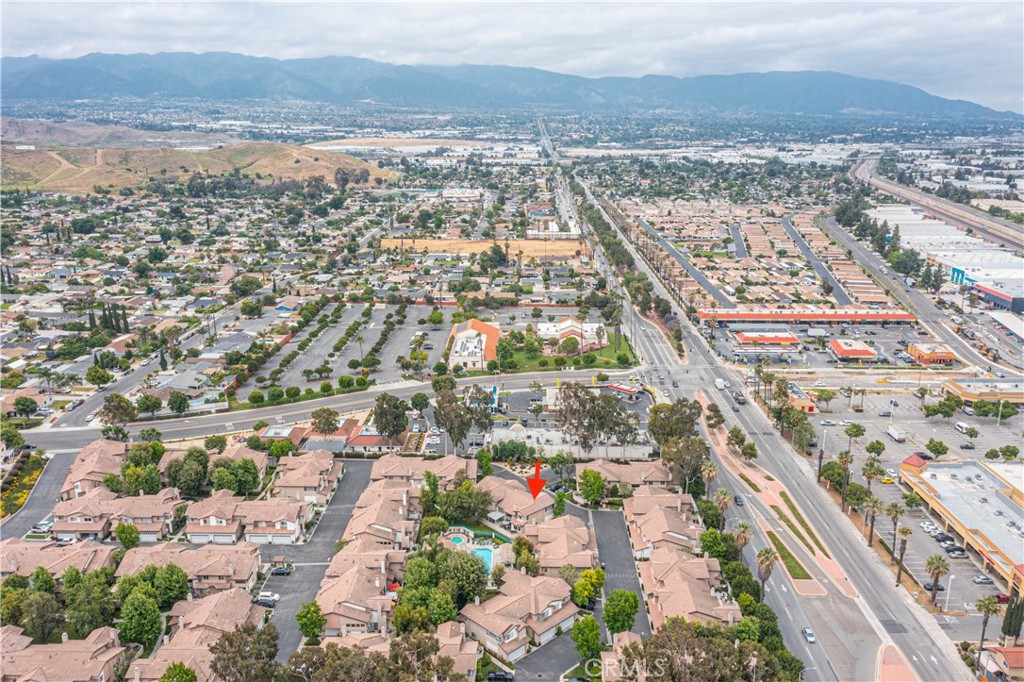 13084 Avenida Pescador