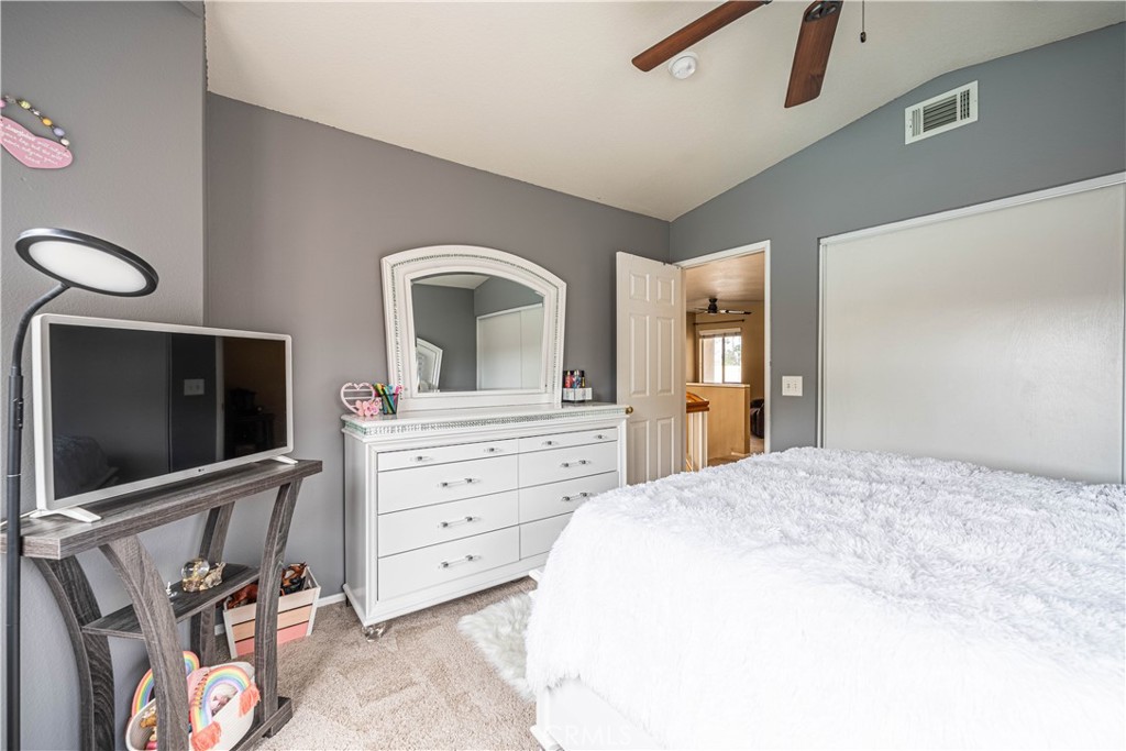 13084 Avenida Pescador