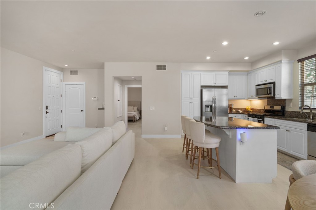 4098 S Emory Lane 10