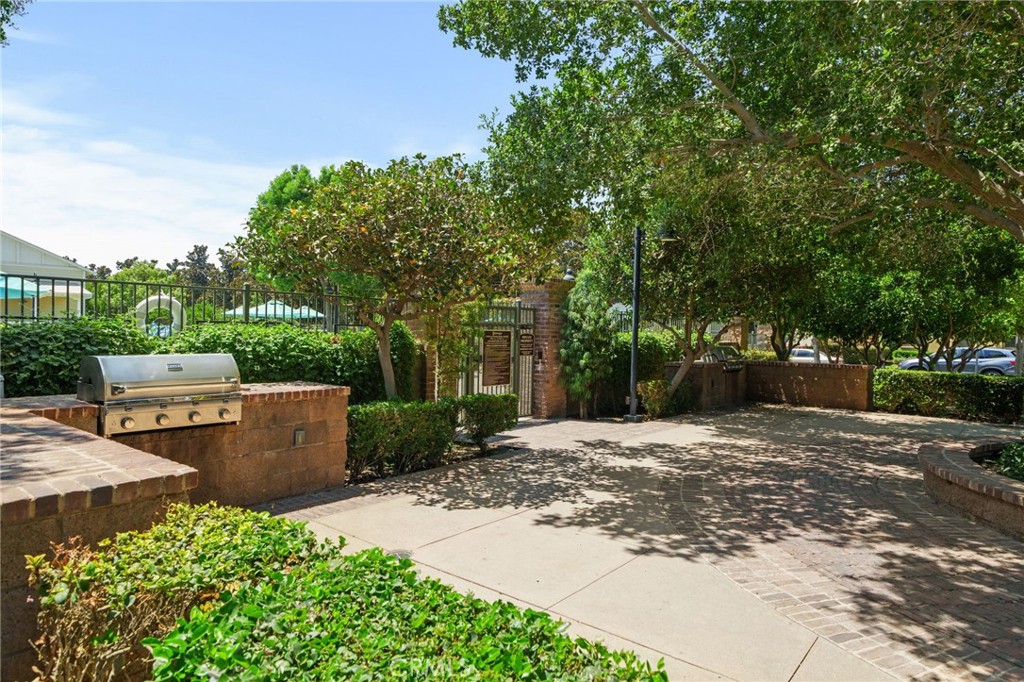 4098 S Emory Lane 10