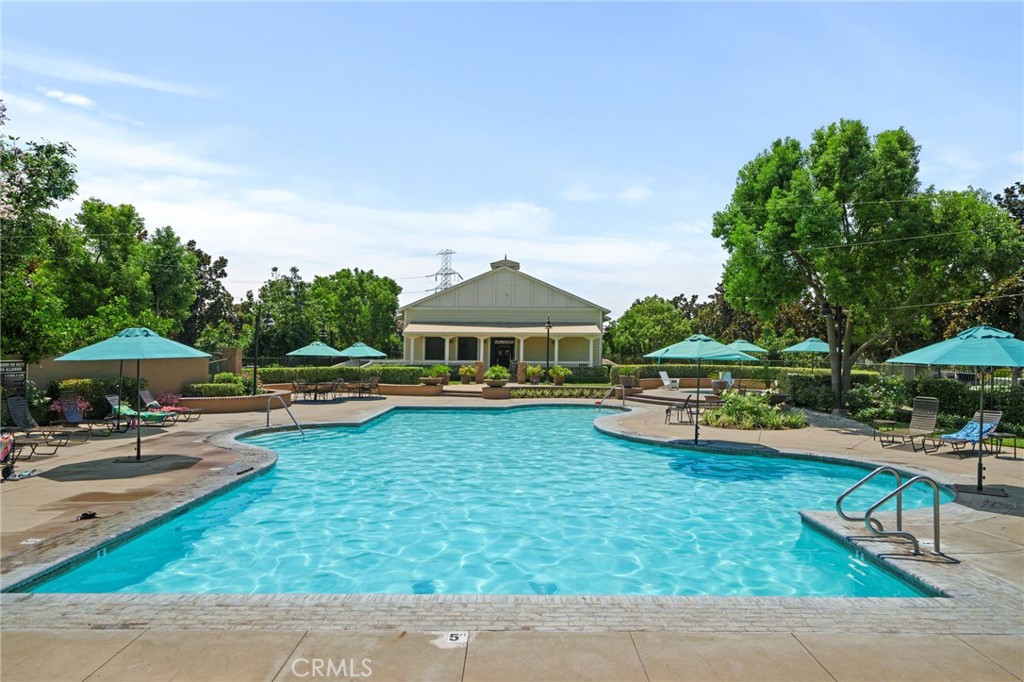 4098 S Emory Lane 10