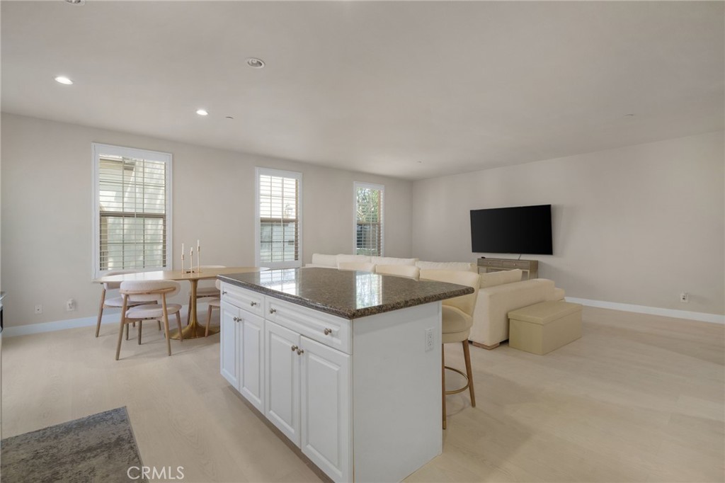 4098 S Emory Lane 10