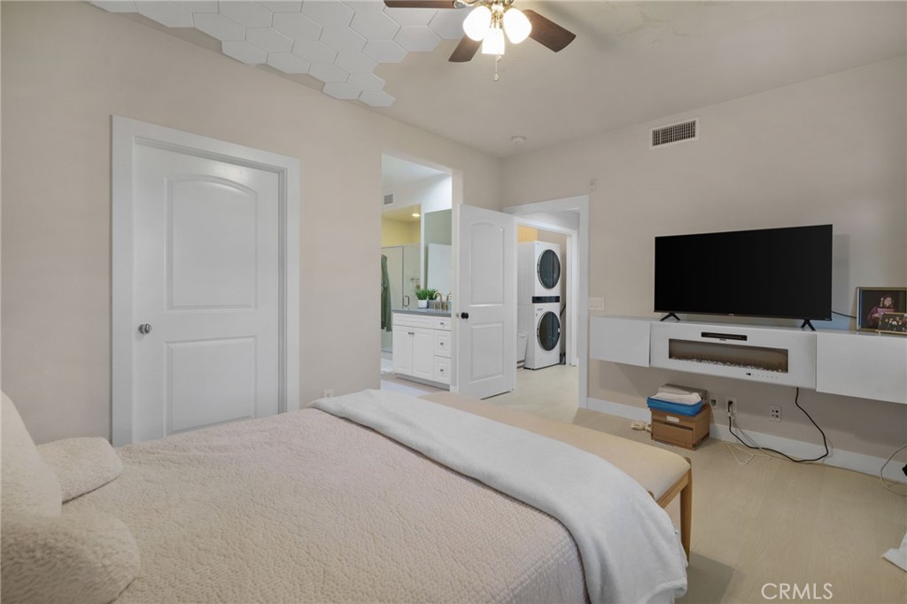 4098 S Emory Lane 10