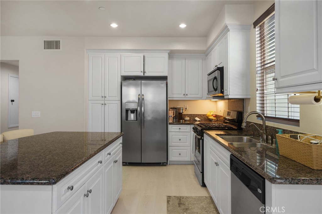 4098 S Emory Lane 10