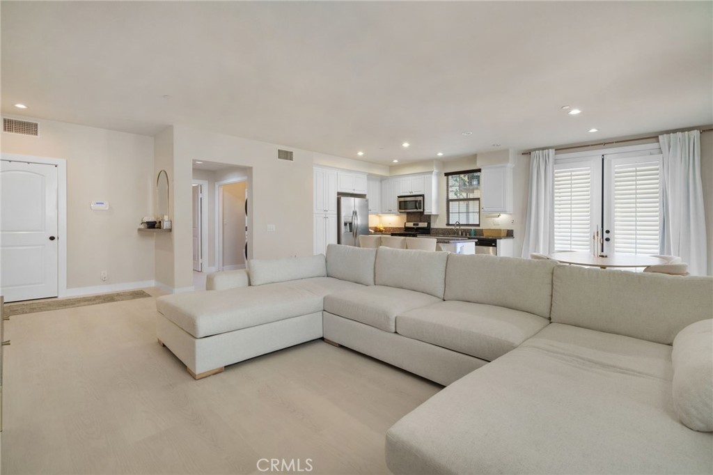 4098 S Emory Lane 10