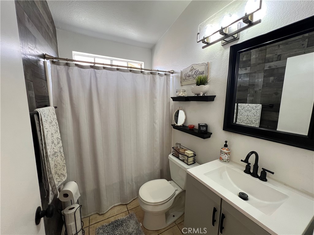 1906 Overland Street