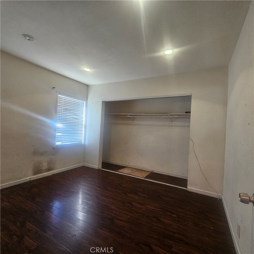 401 E Elm Street