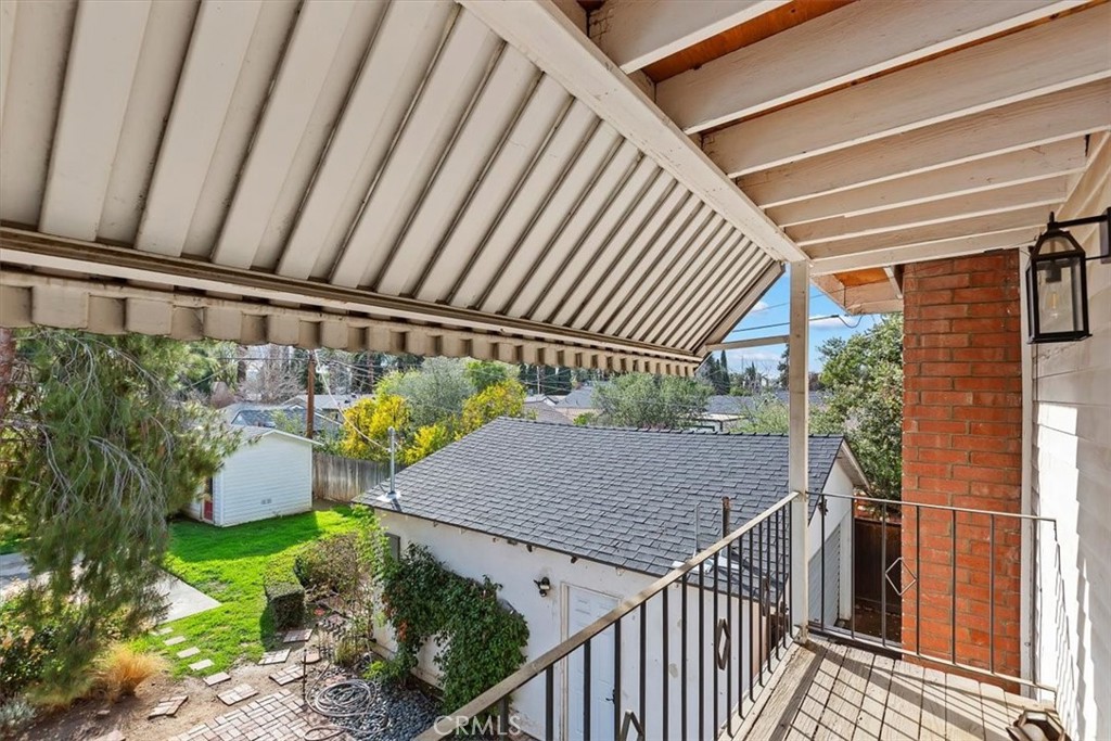 3868 Linwood Place