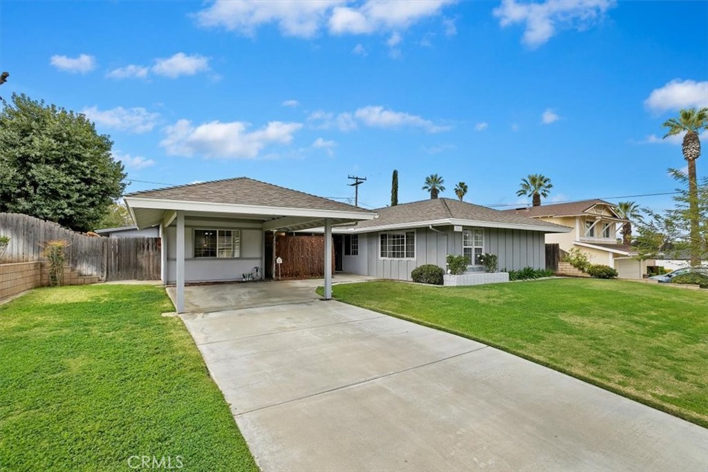 2882 Gertrude Street