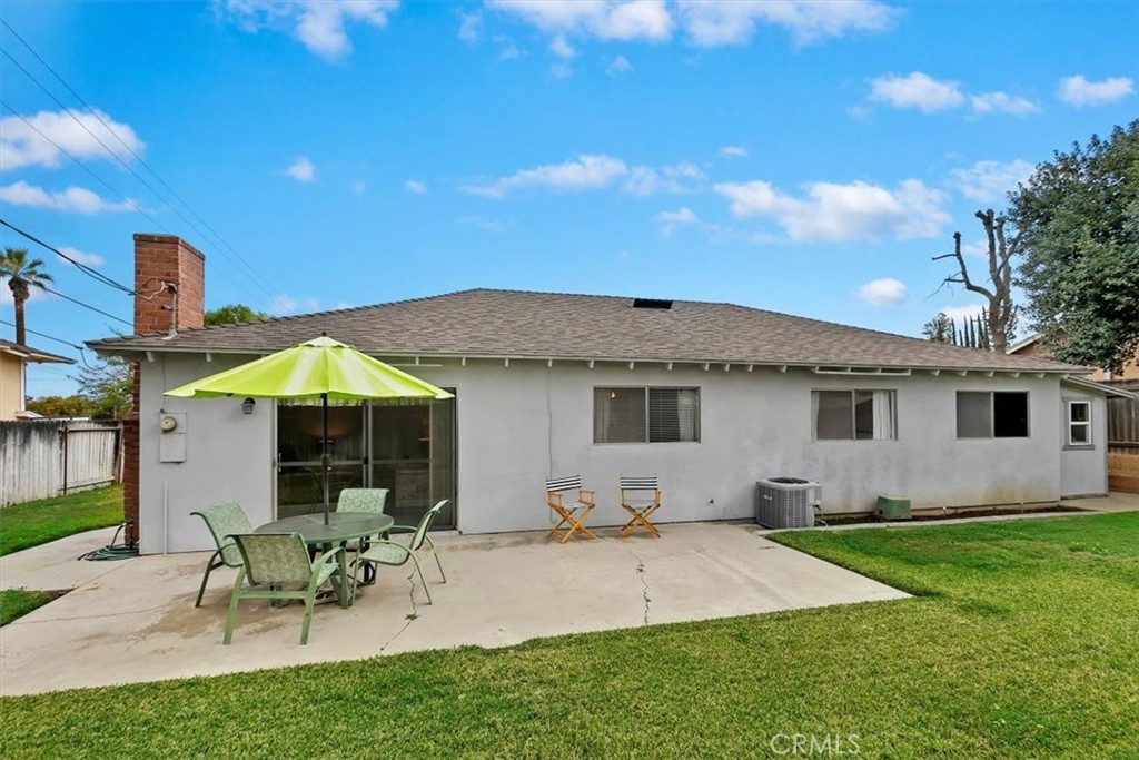 2882 Gertrude Street