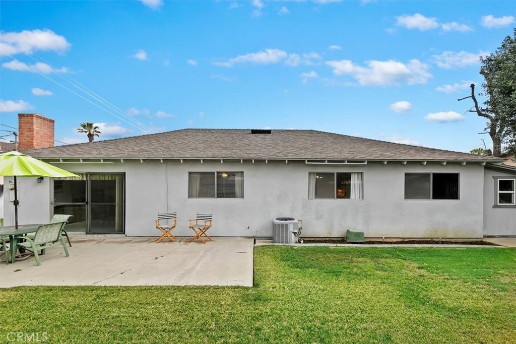 2882 Gertrude Street