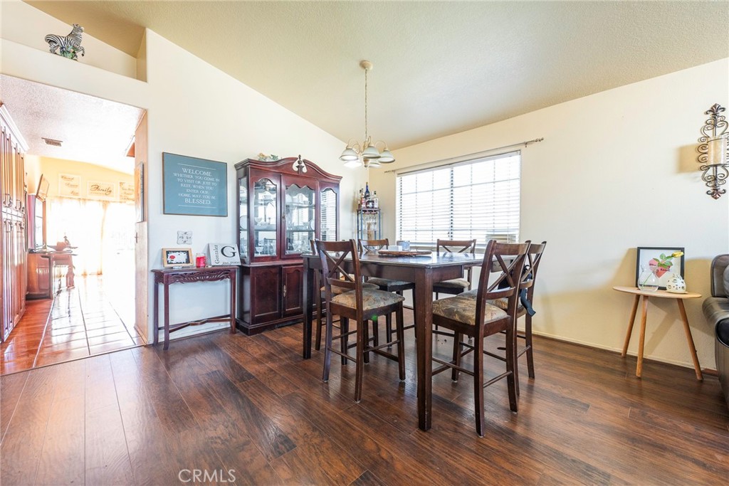 5882 Val Vista Place