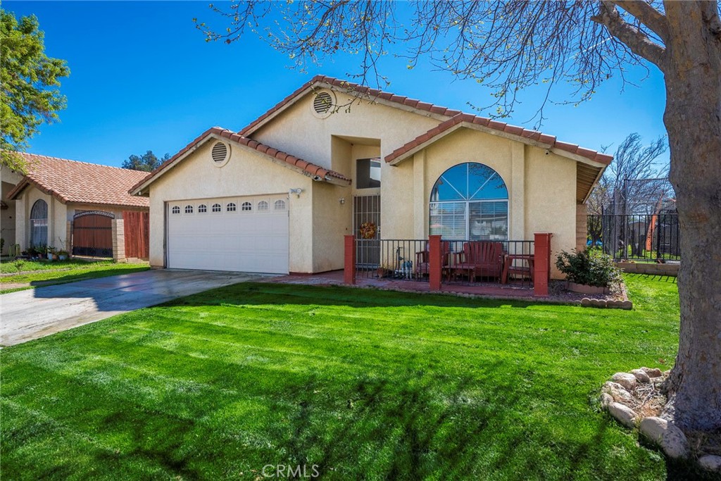5882 Val Vista Place